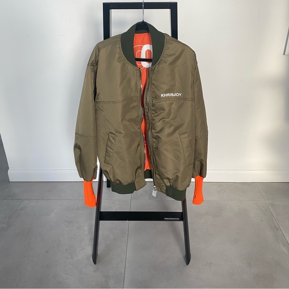 KHRISJOY SATIN BOMBER JACKET - Picture 7 of 15